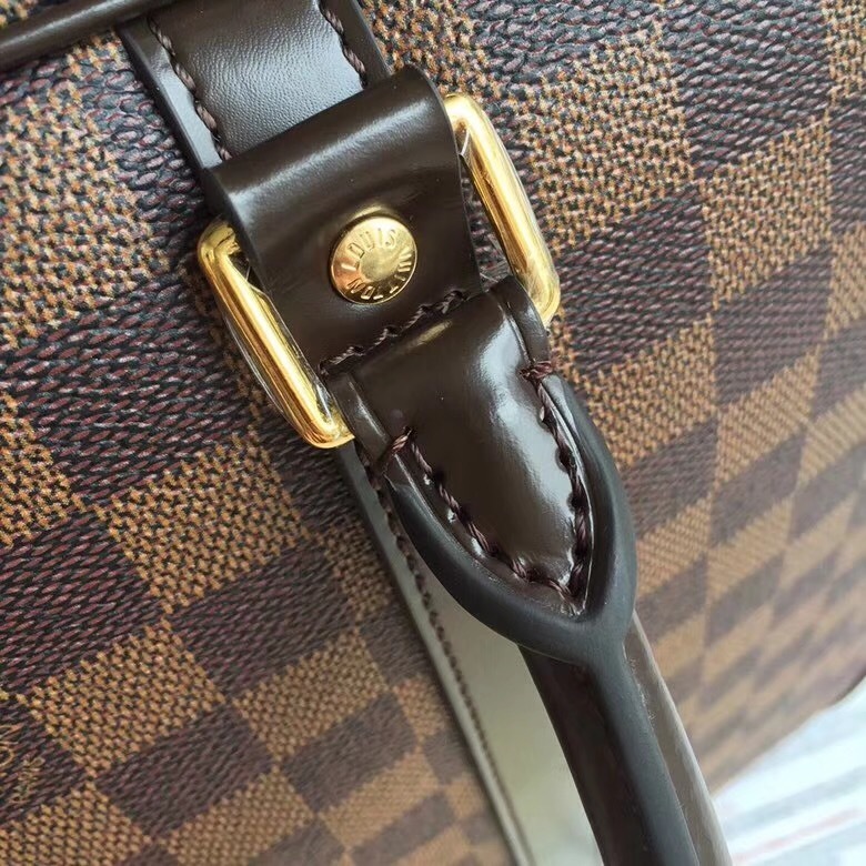 LV PORTE-DOCUMENTS VOYAGE N41125