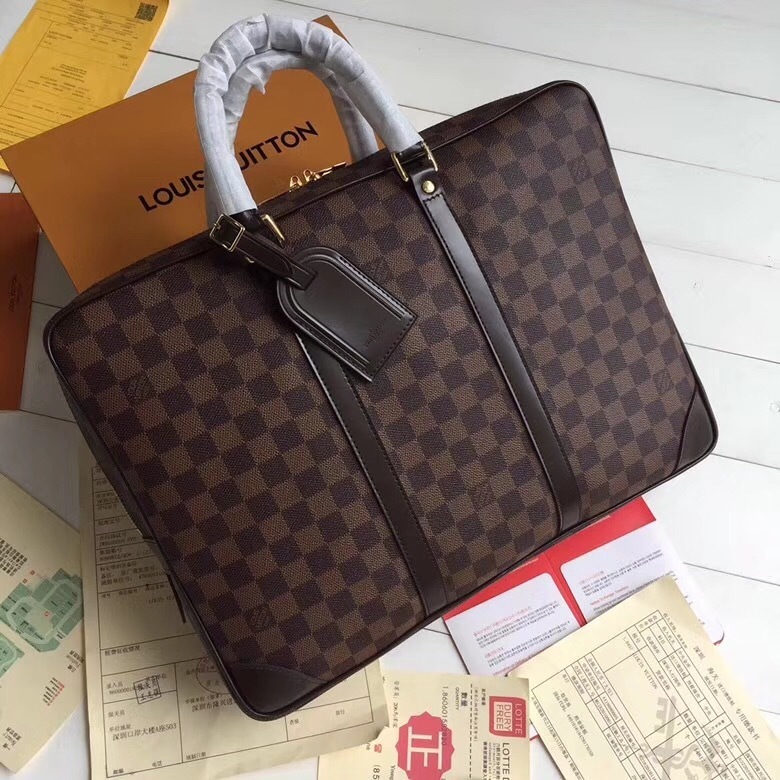 LV PORTE-DOCUMENTS VOYAGE N41125