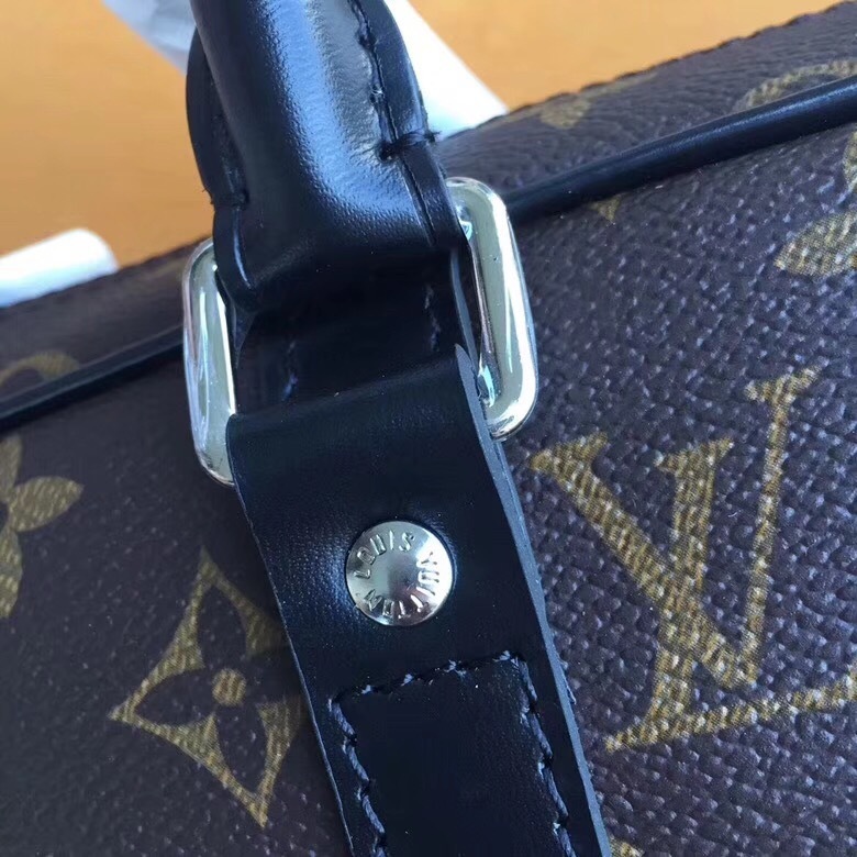 LV PORTE-DOCUMENTS VOYAGE N41125