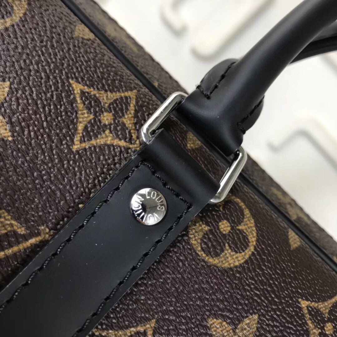 LV PORTE-DOCUMENTS VOYAGE PM N41478