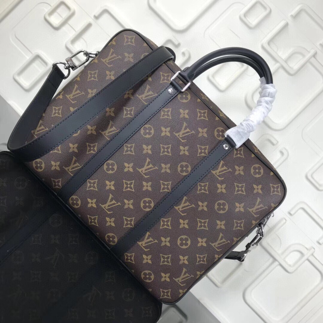 LV PORTE-DOCUMENTS VOYAGE PM N41478