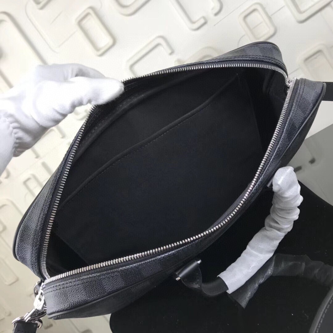 LV PORTE-DOCUMENTS VOYAGE PM N41478