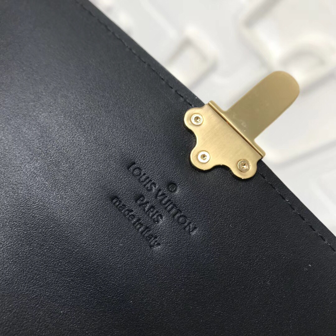 LV PORTEFEUILLE CHERRYWOOD wallet M62558 