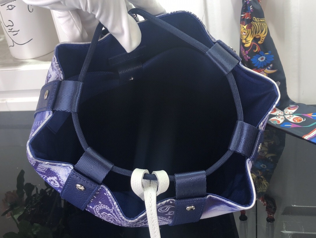 LV RANDONNEE PM M20562