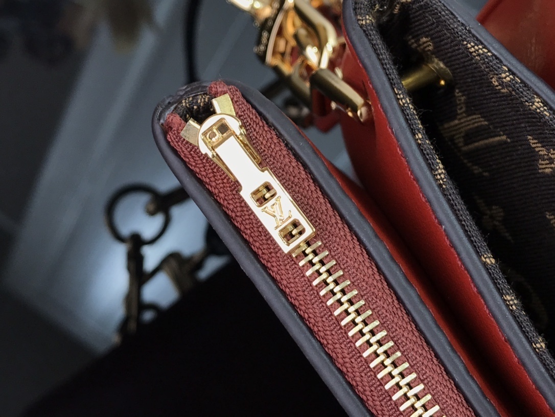 LV RENDEZ-VOUS M57743