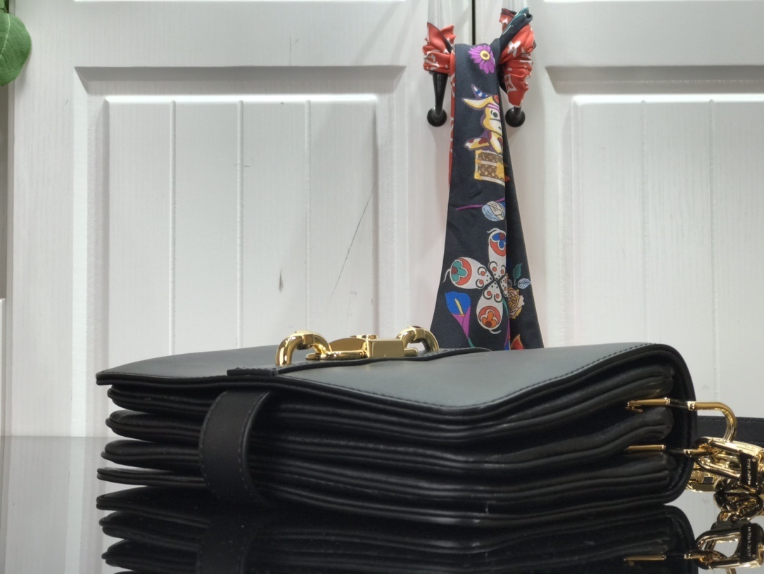 LV RENDEZ-VOUS M57743