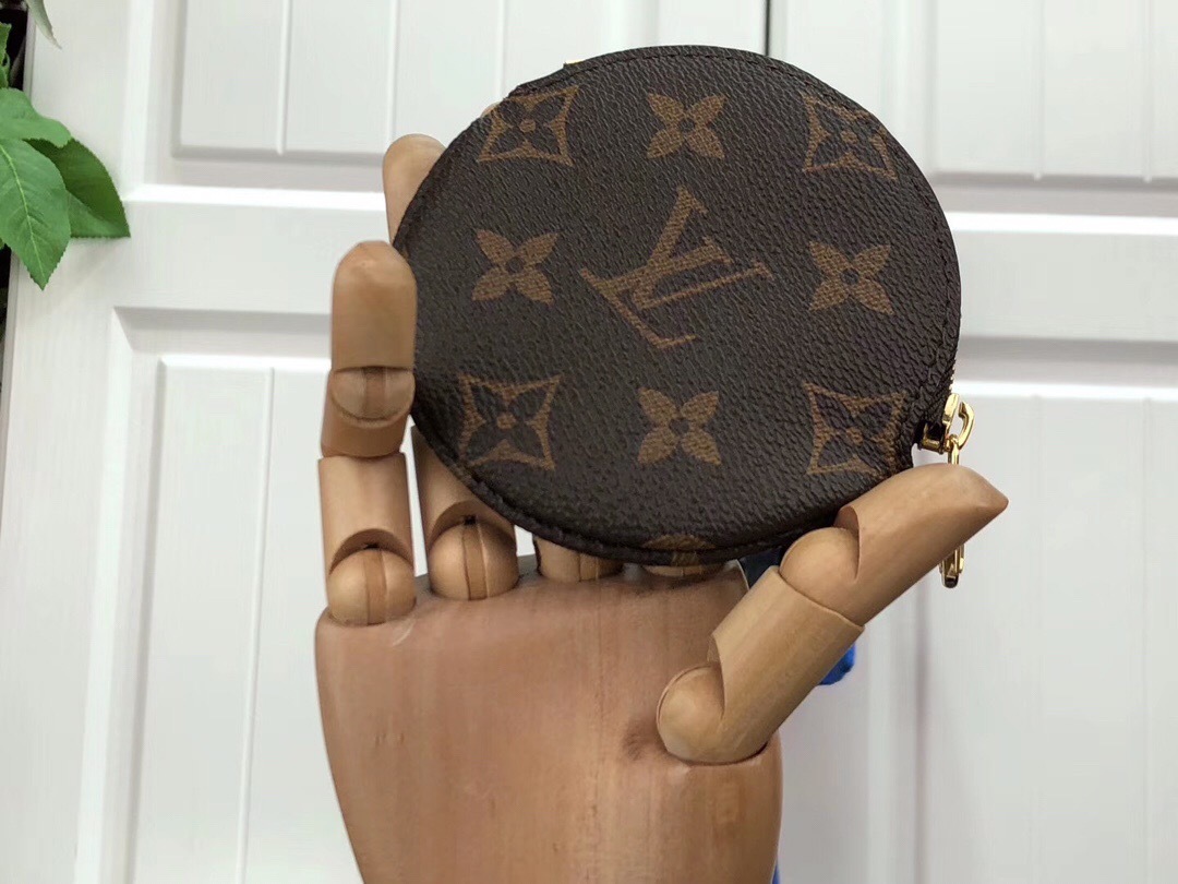 LV ROUND COIN PURSE M68485 