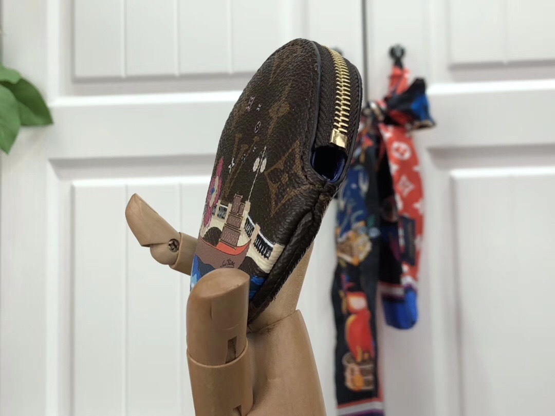 LV ROUND COIN PURSE M68485 