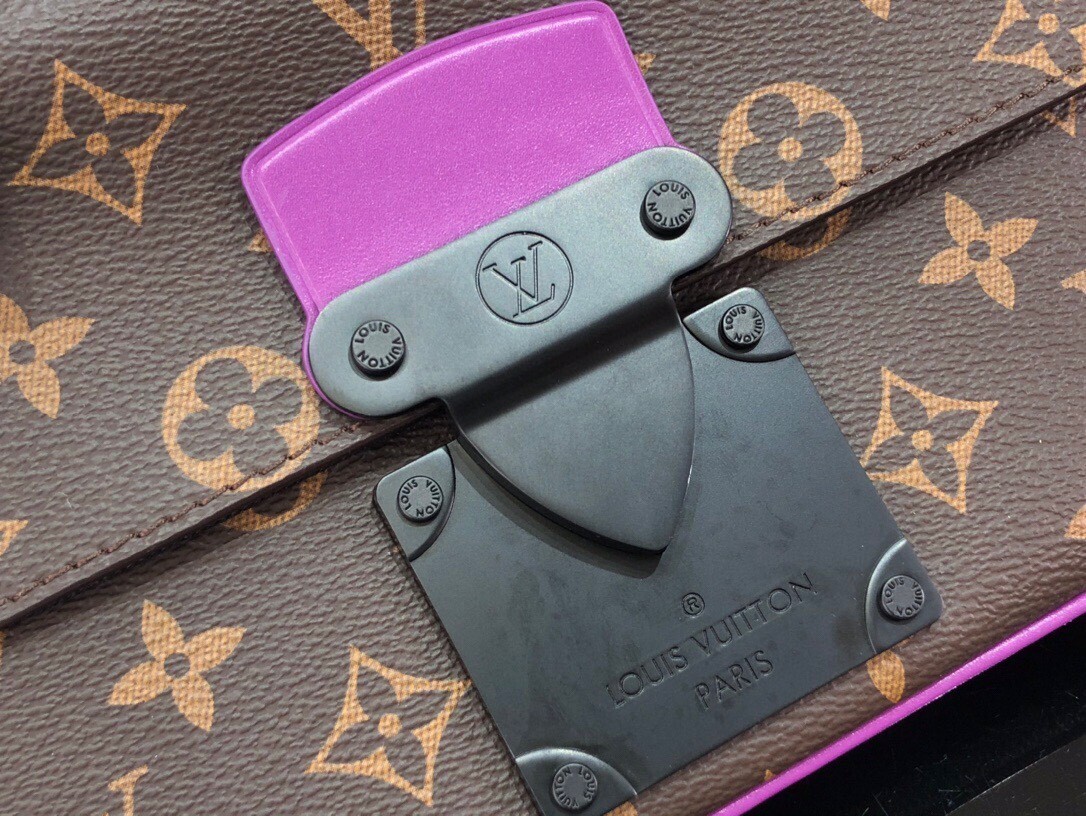 LV S LOCK SLING M46245