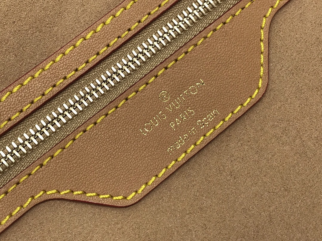 LV SAC NEVERFULL MM SINCE 1854 M57484