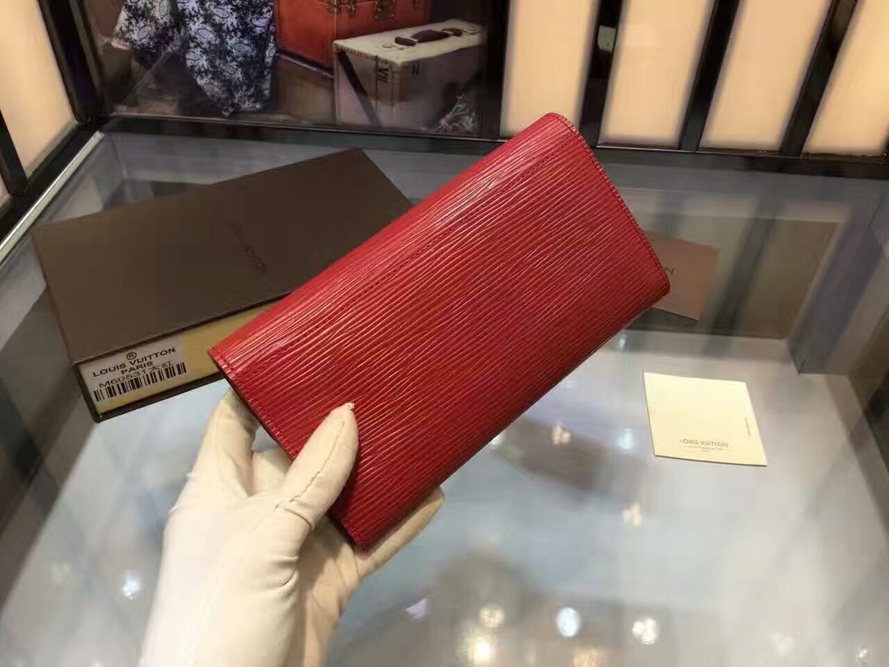 LV Sarah wallet 60531D 