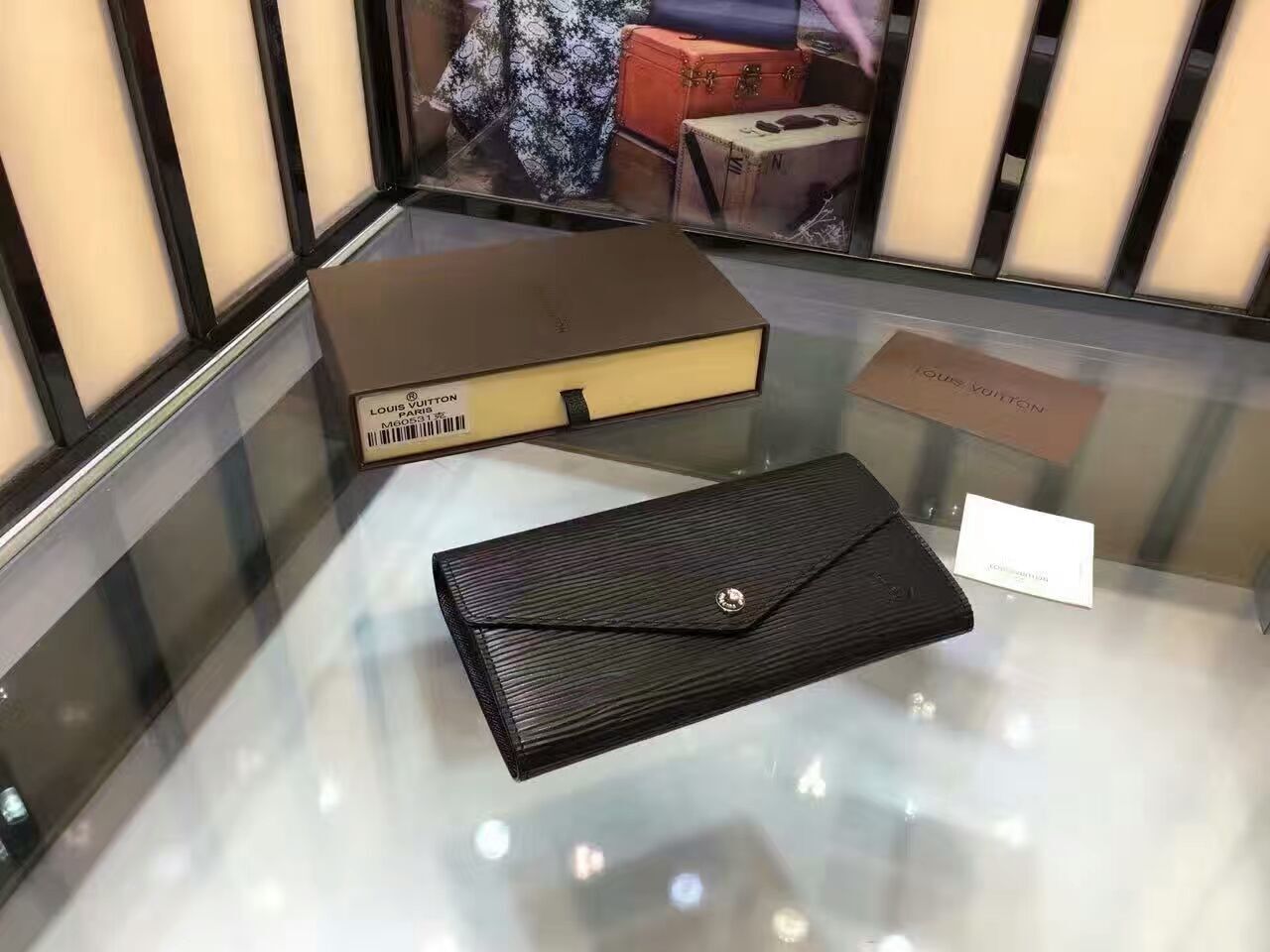 LV Sarah wallet 60531D 