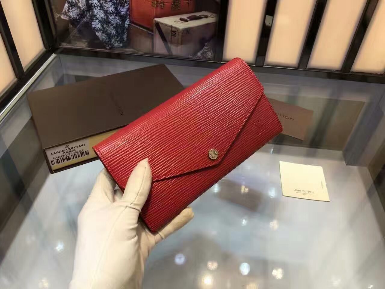 LV Sarah wallet 60531D 