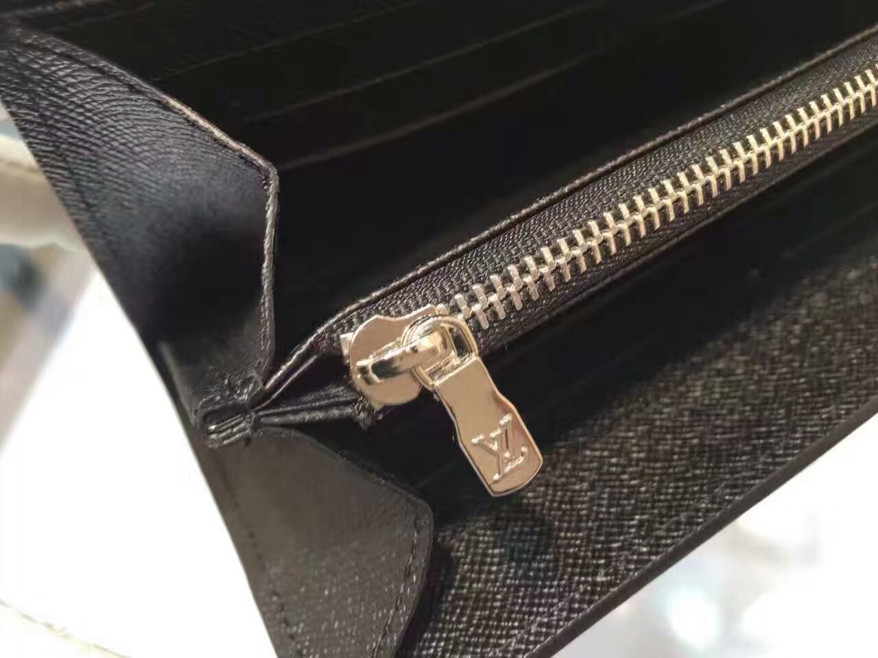 LV Sarah wallet 60531D 