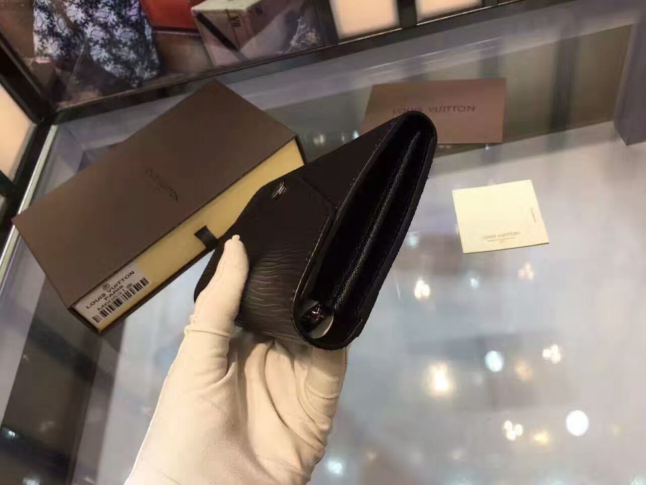 LV Sarah wallet 60531D 