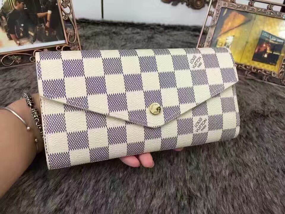 LV Sarah wallet 61182C