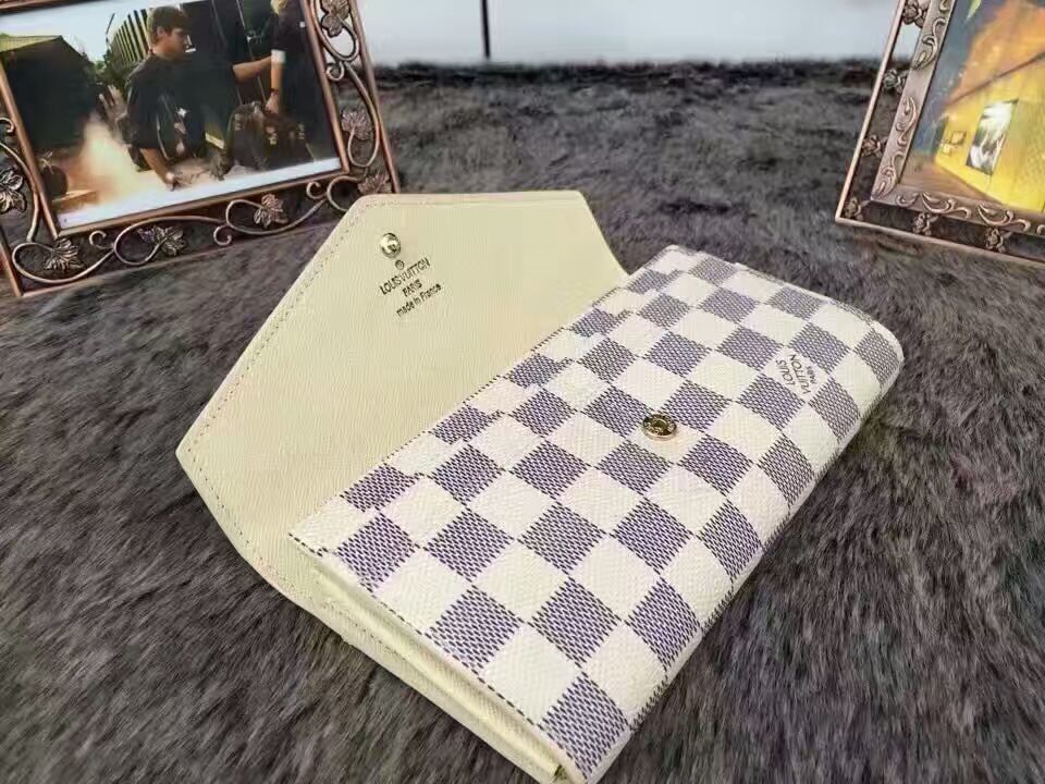 LV Sarah wallet 61182C