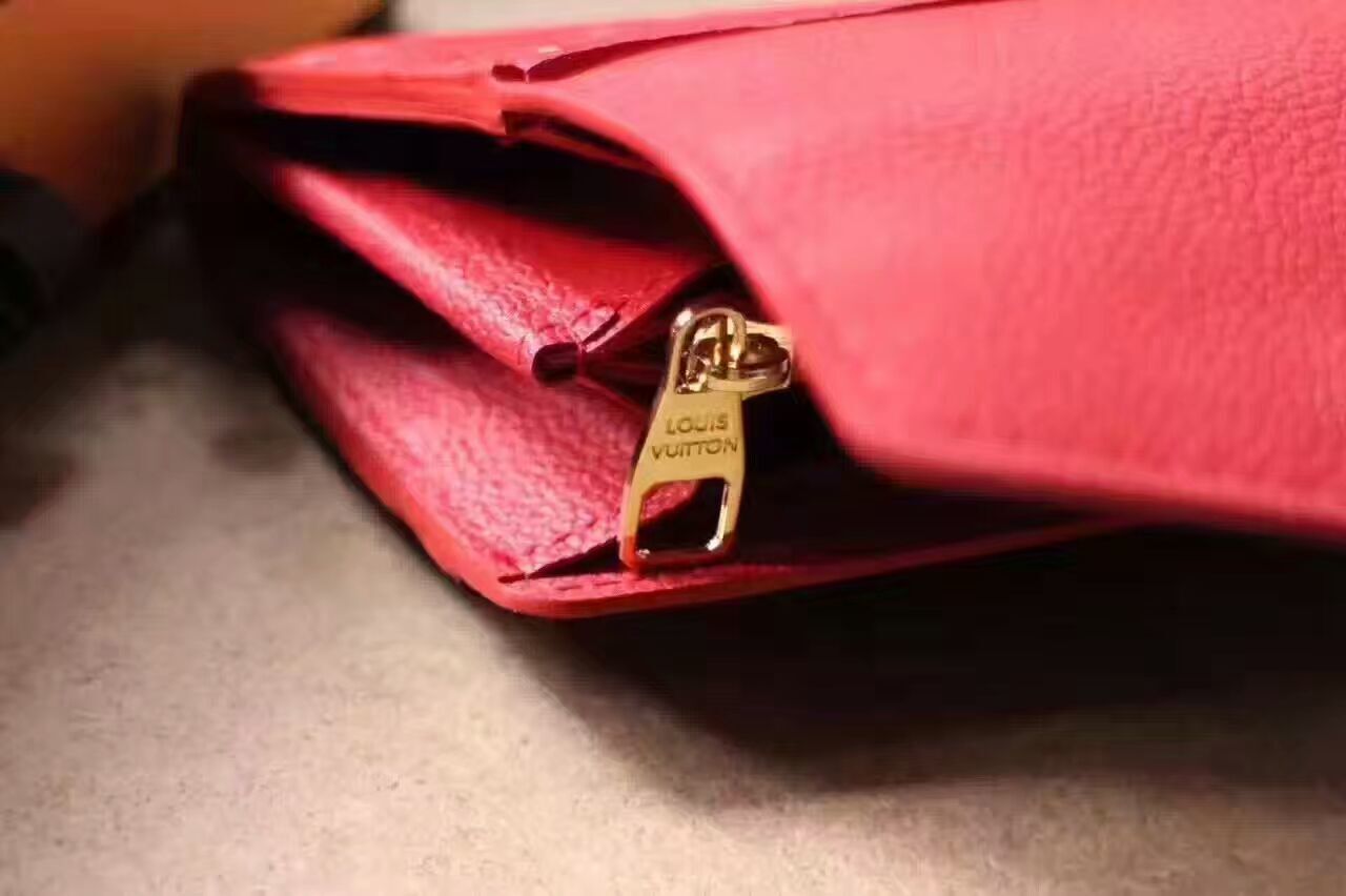 LV Sarah wallet 61182C