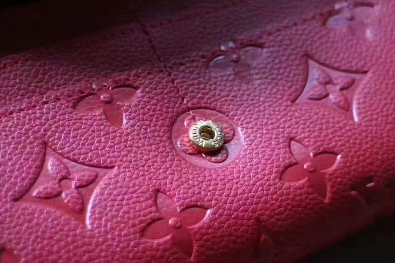 LV Sarah wallet 61182C