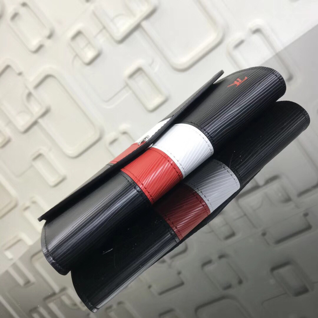 LV Sarah wallet M62985 