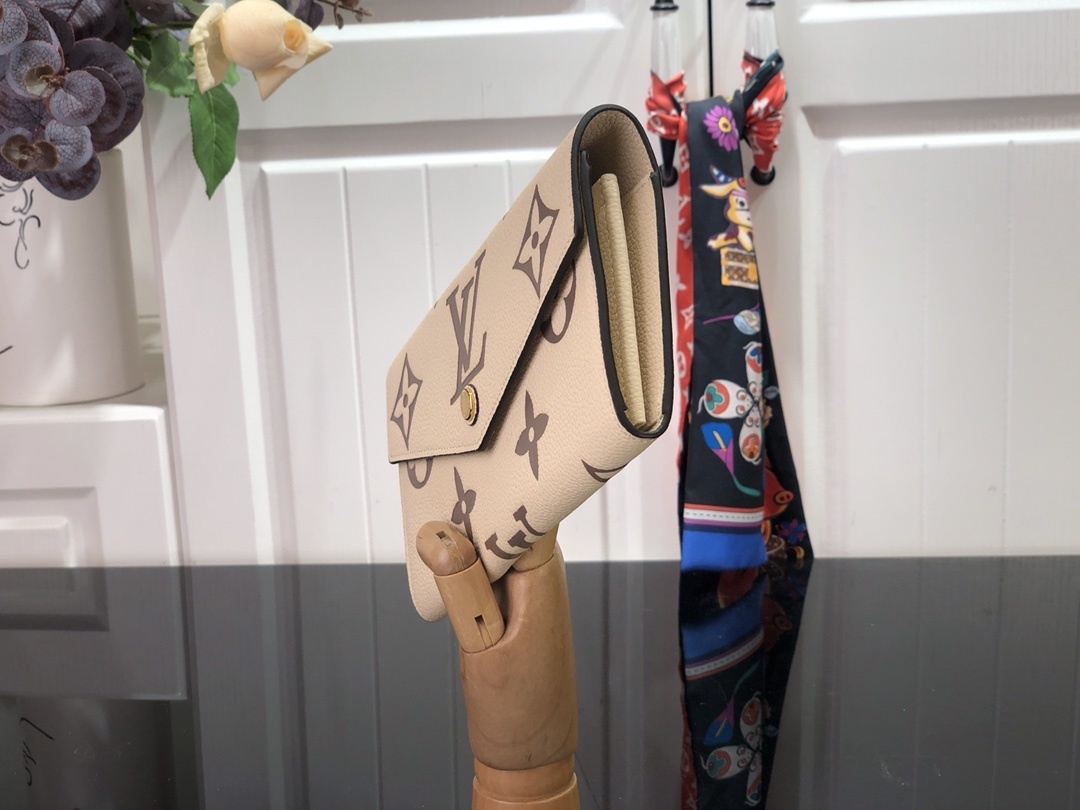 LV SARAH wallet M80496 