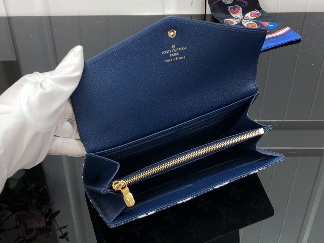 LV SARAH wallet M81183