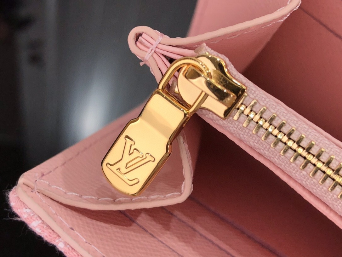 LV SARAH wallet M81183