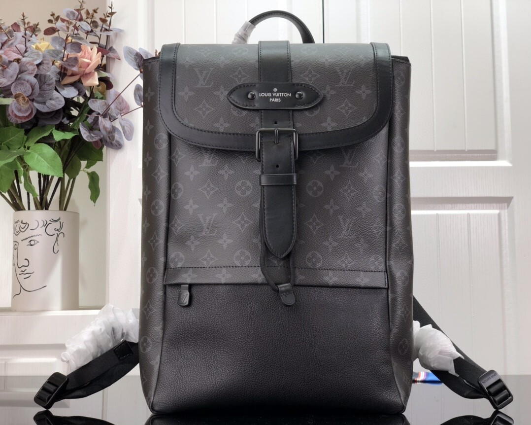 LV SAUMUR BACKPACK M45913