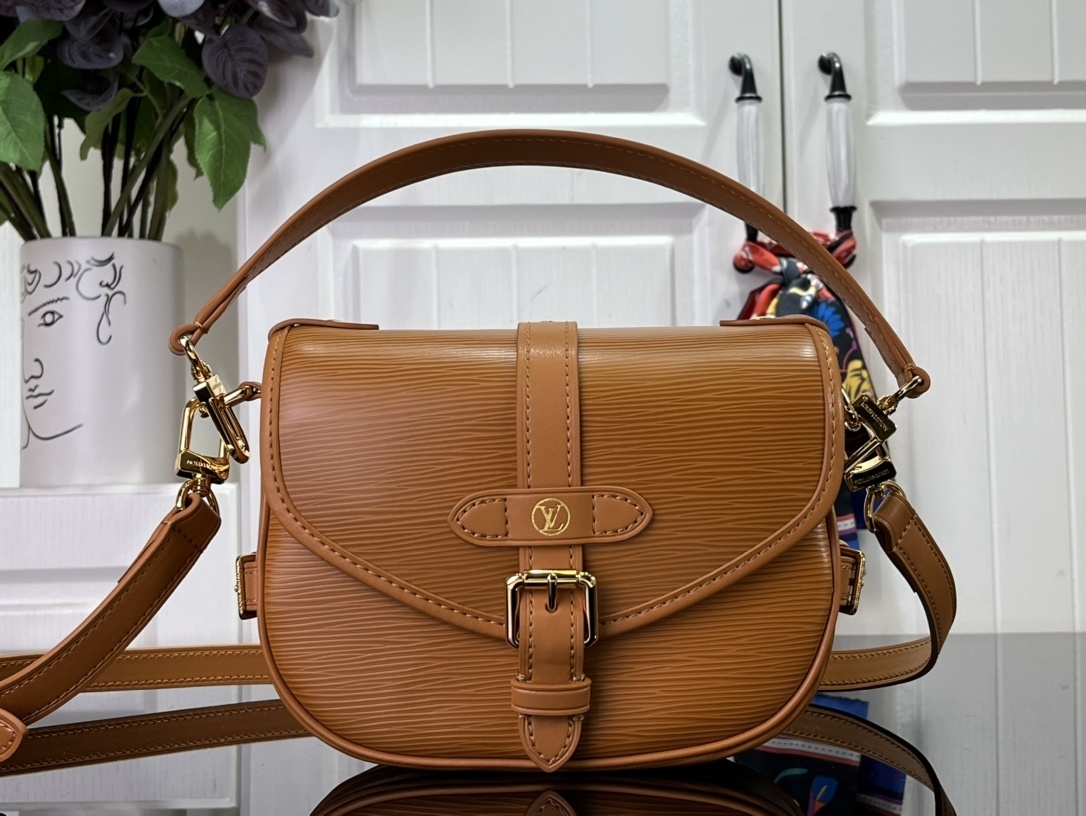 LV Should bag M23469