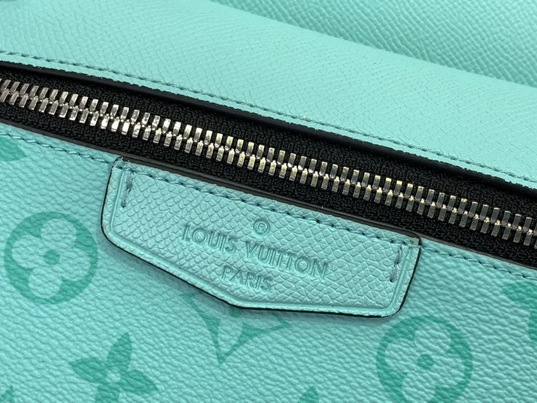 LV Should bag m30875