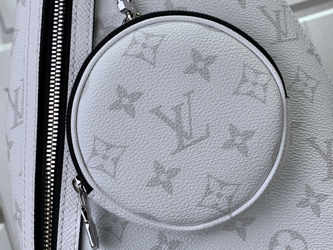 LV Should bag m30936 