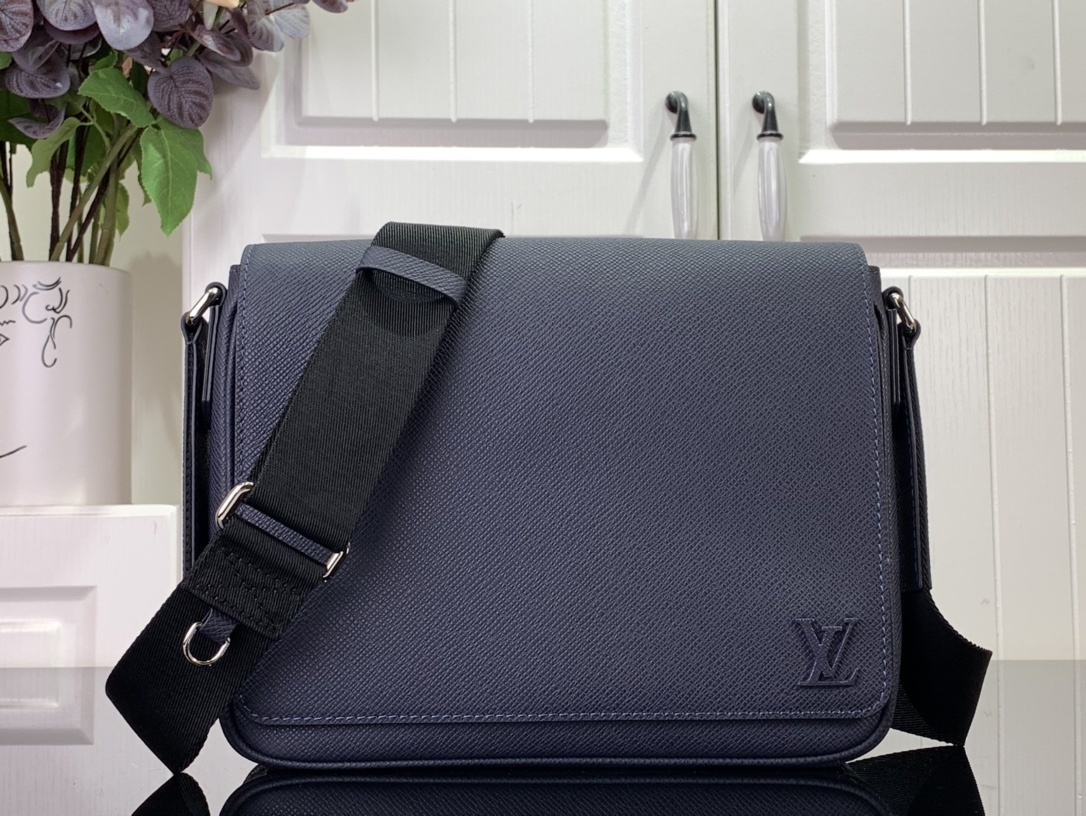 LV Should bag M30969