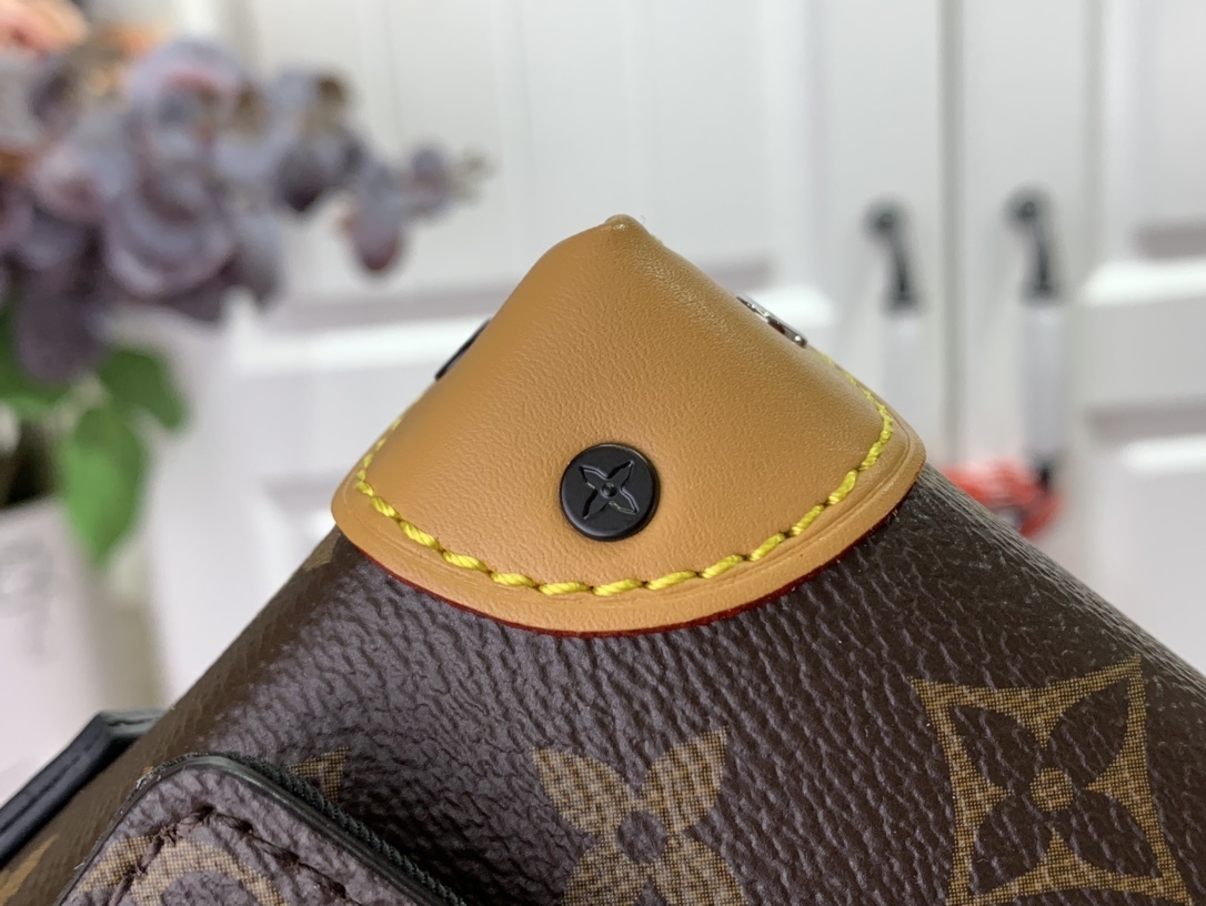 LV Should bag M82534