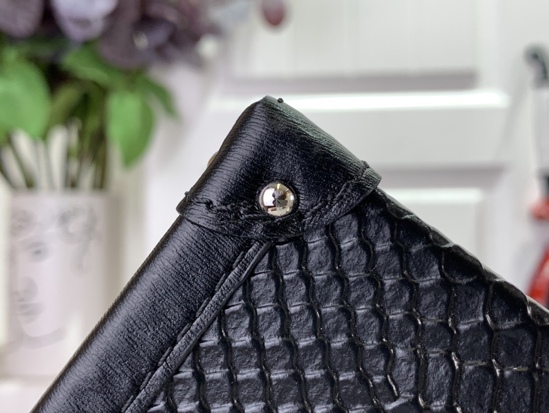 LV Should bag N40273 