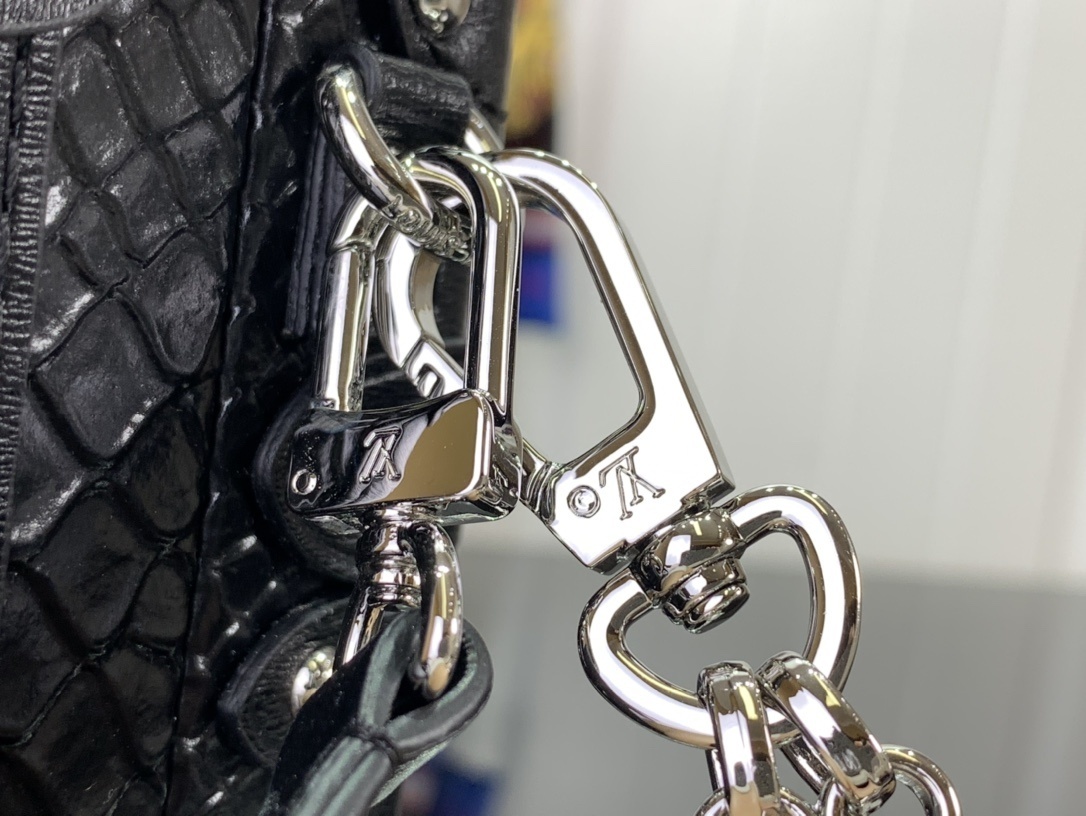 LV Should bag N40273 