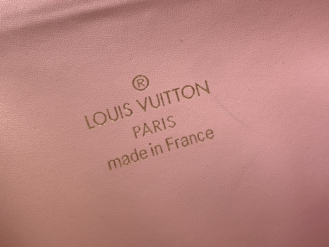 LV Shoulder bag m11727 