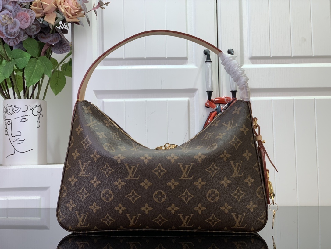 LV Shoulder bag M11952