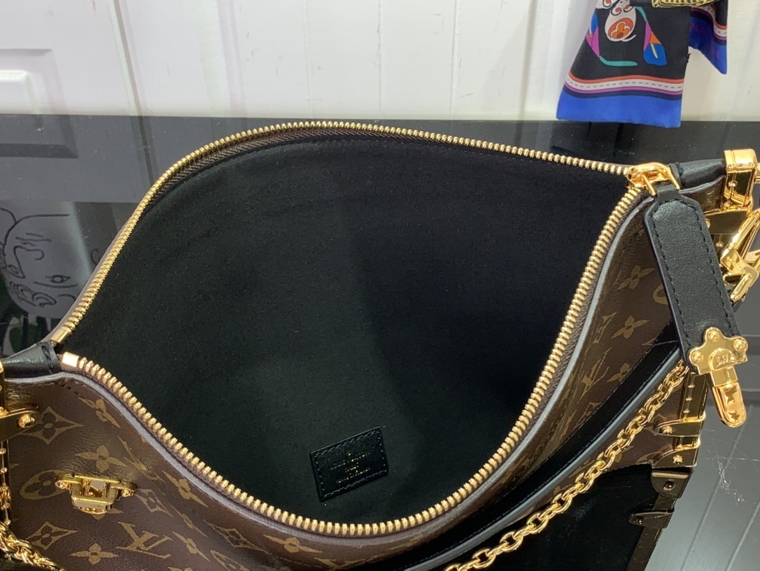 LV Shoulder bag m12075 