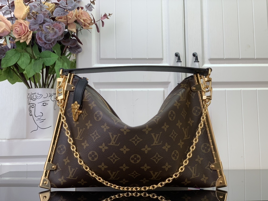 LV Shoulder bag m12075 