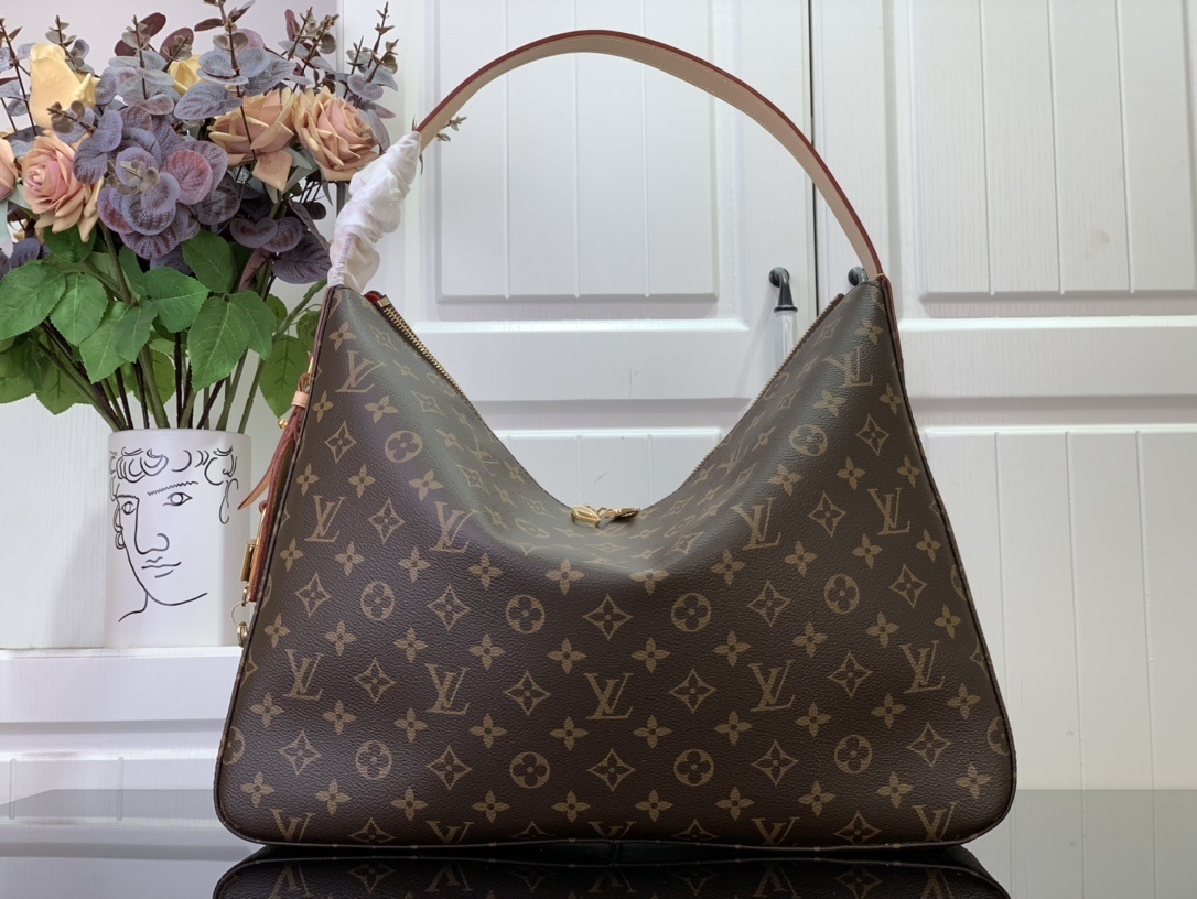 LV Shoulder bag M12098 