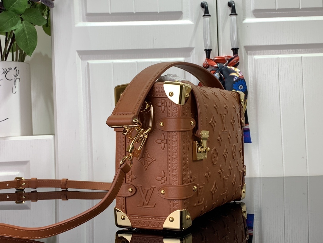 LV Shoulder bag m21741 21709 M46358