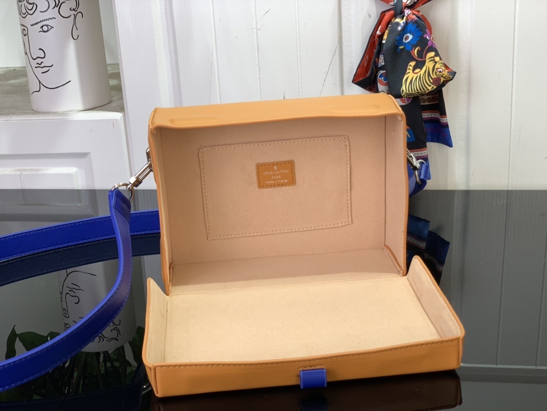 LV Shoulder bag M24455