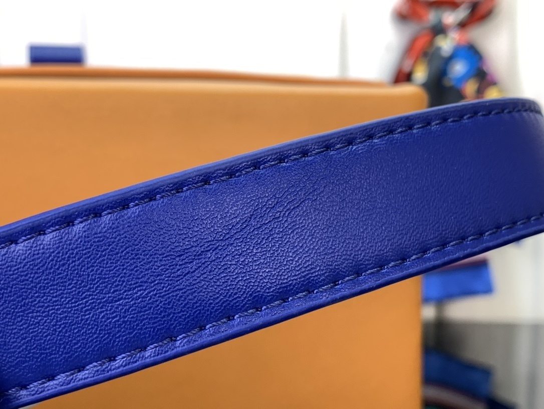 LV Shoulder bag M24455