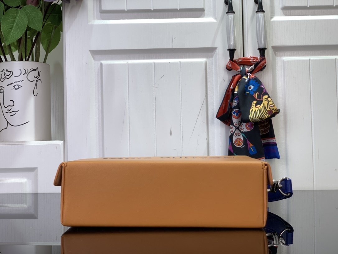 LV Shoulder bag M24455