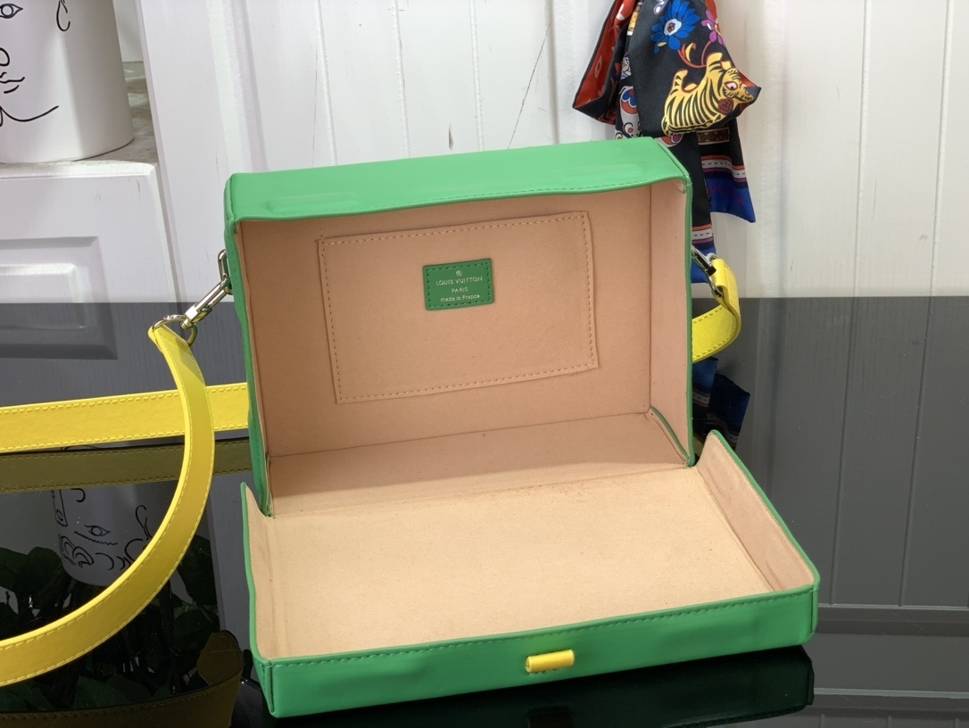 LV Shoulder bag M24455