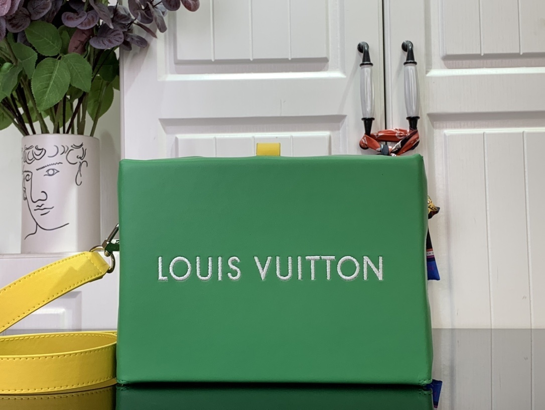 LV Shoulder bag M24455