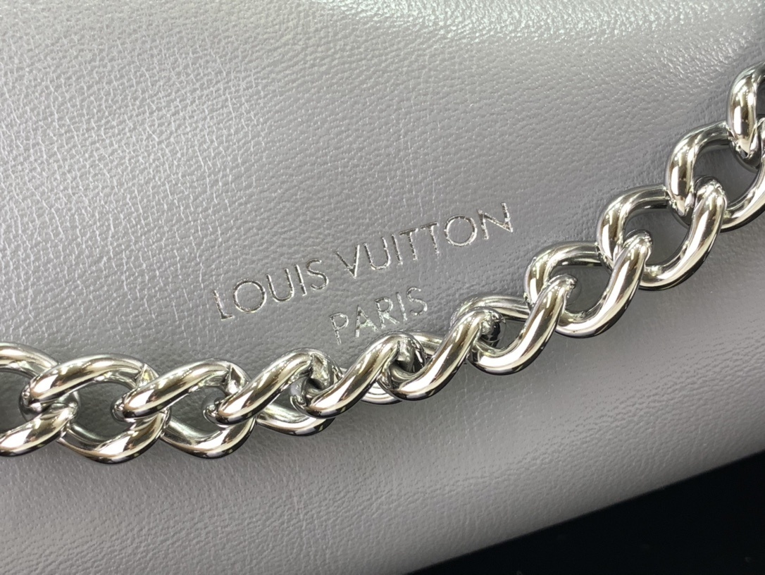 LV Shoulder bag M24861