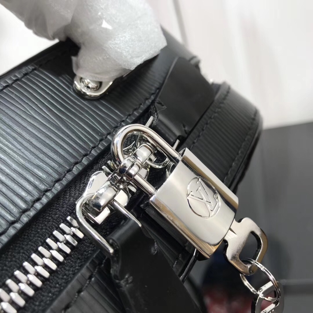 LV Shoulder bag M44582SB