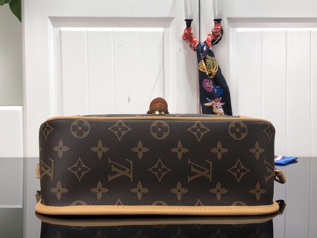 LV Shoulder bag M45985