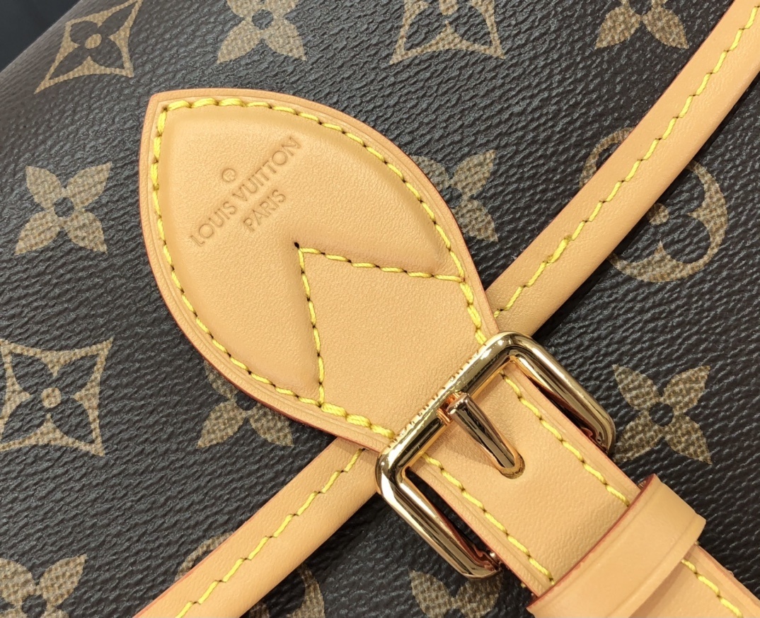 LV Shoulder bag M45985